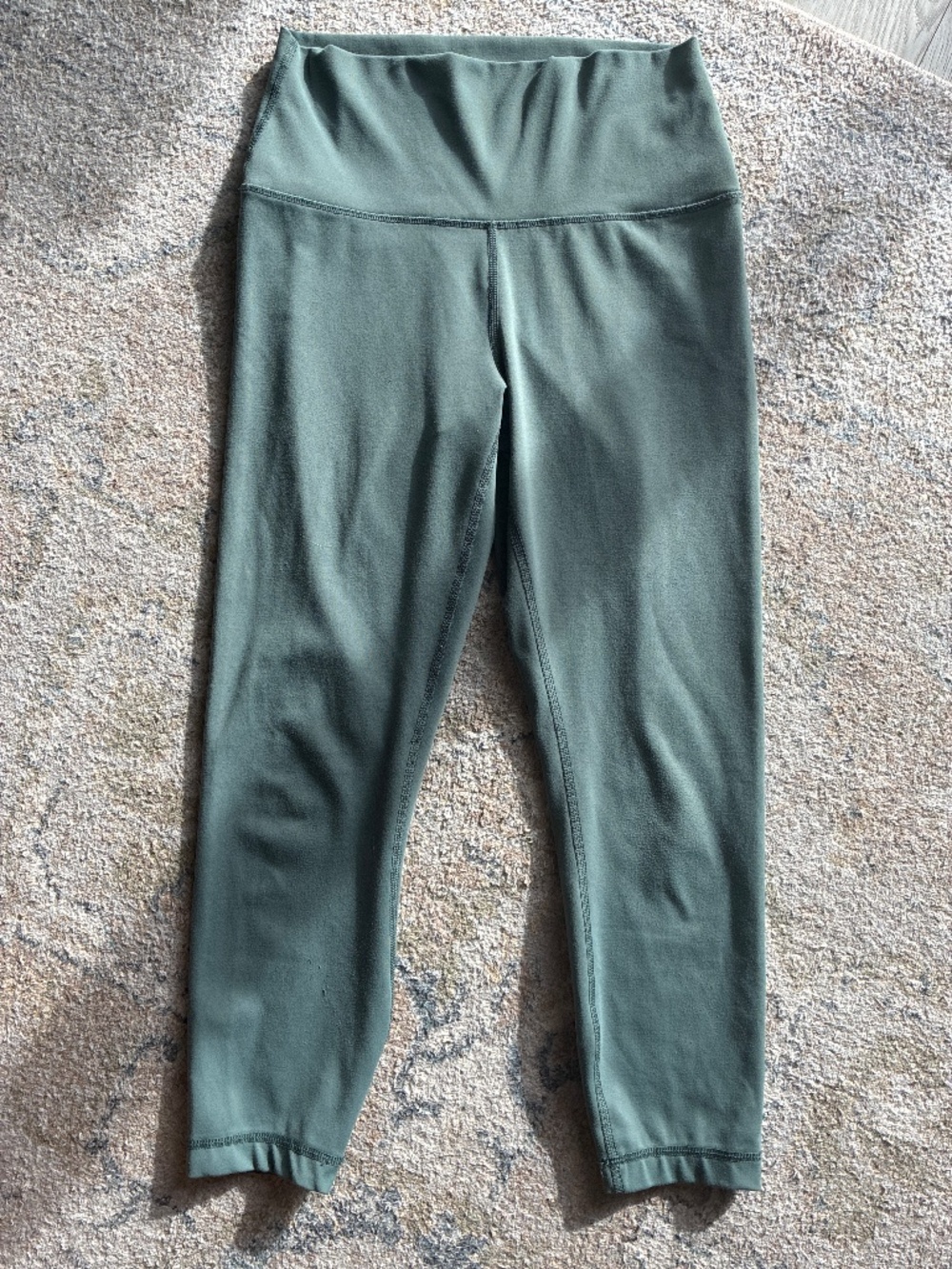 Capri length yoga pants
